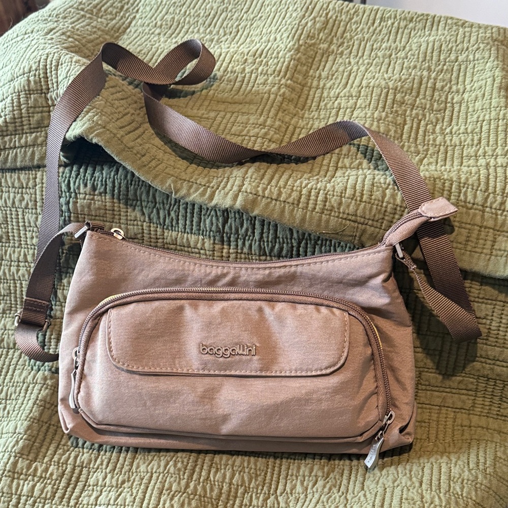 Baggallini Taupe Crossbody Bag
